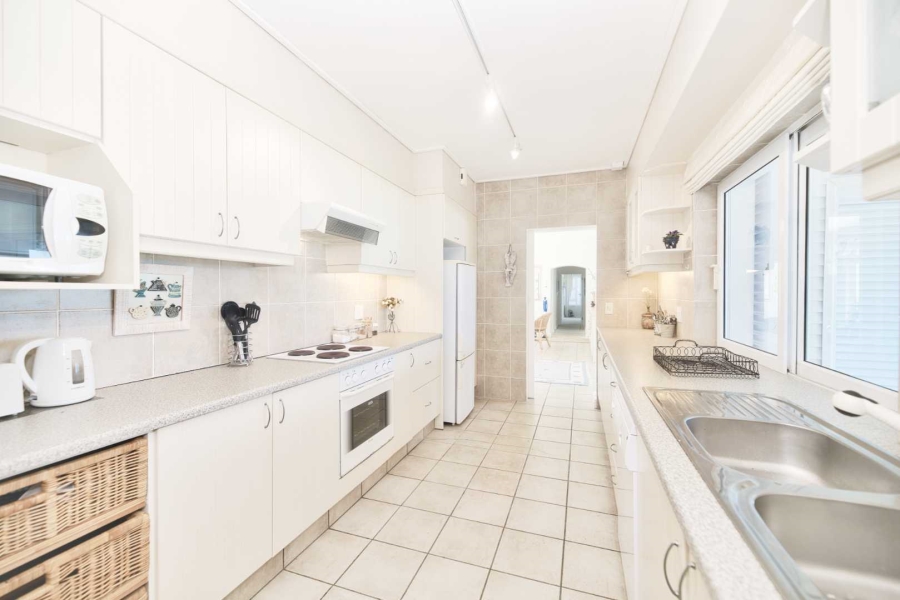 To Let 4 Bedroom Property for Rent in Vermont Western Cape